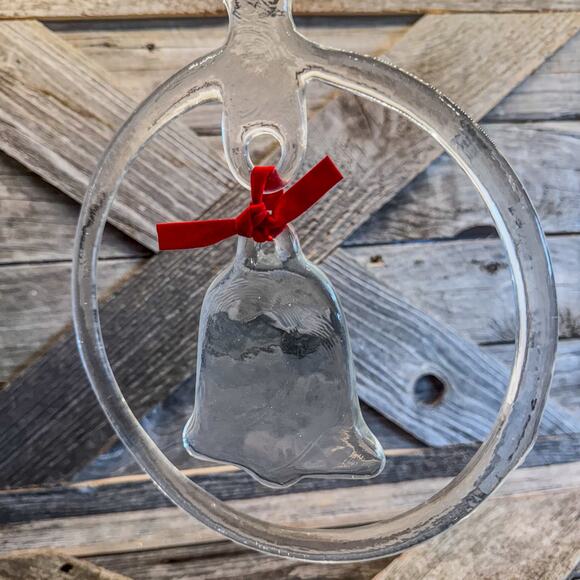 Vintage MJ Designs, Hanging Ornament Heavy Glass Ring Encircling Bell w/ Box - Picture 7 of 9